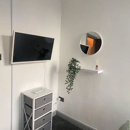 Chapeltown View * Leeds (West Yorkshire)